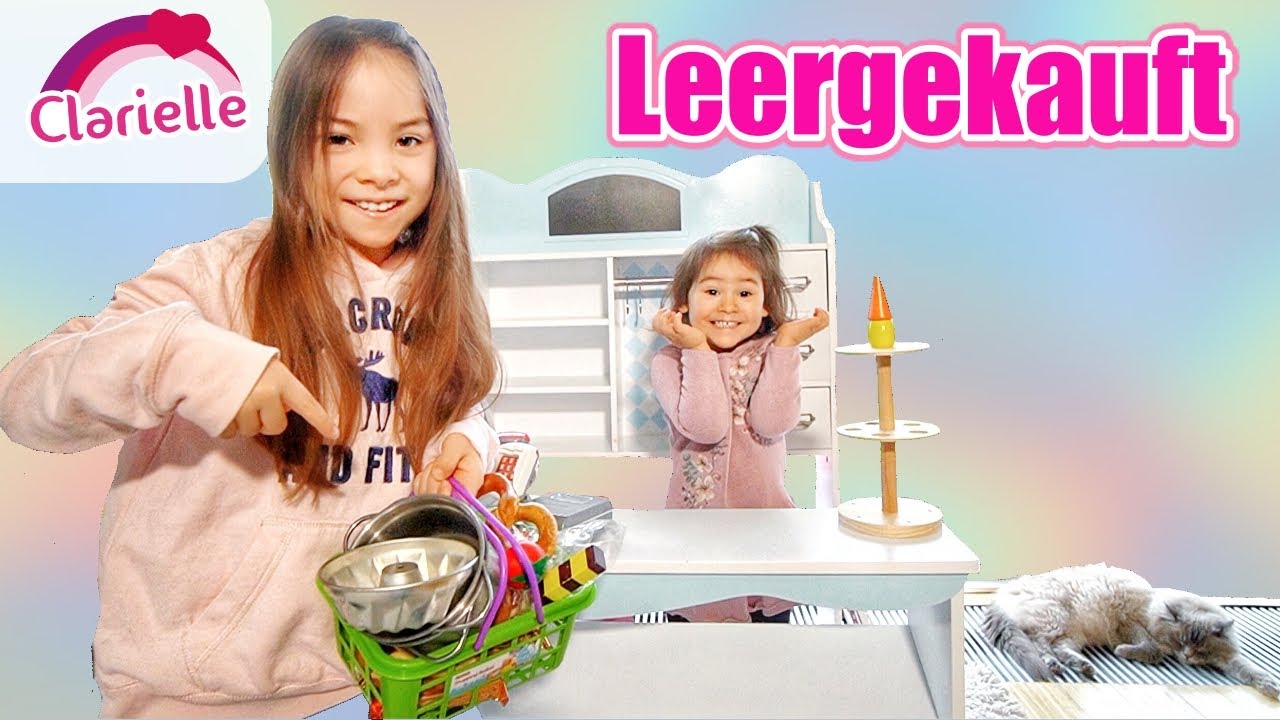 Spielen mit kleiner Schwester | Kiosk Einkaufsladen leer kaufen | Clarielle