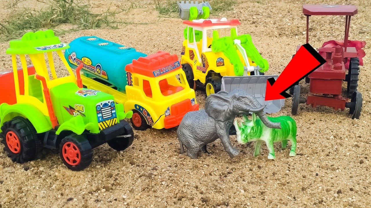 Swaraj Tractor & Auto Rickshaw Accident Pulling Out JCB 5CX & New Holland Rescue | Tractor Cartoon