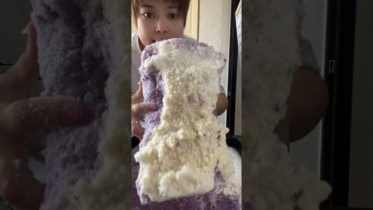 GIANT FROSTY CHUNKS EATING