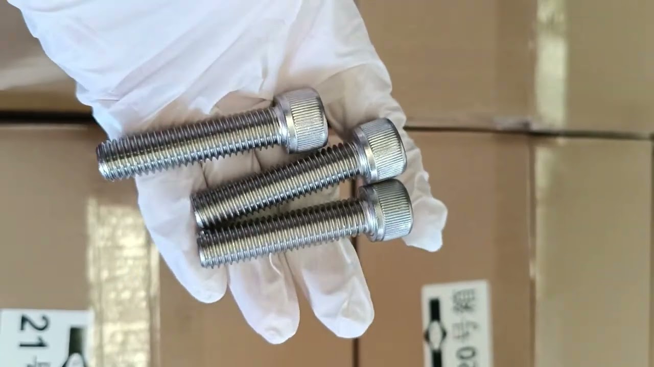 ASTM A193 B8M Class 2 Knurled Socket Head Cap Screws