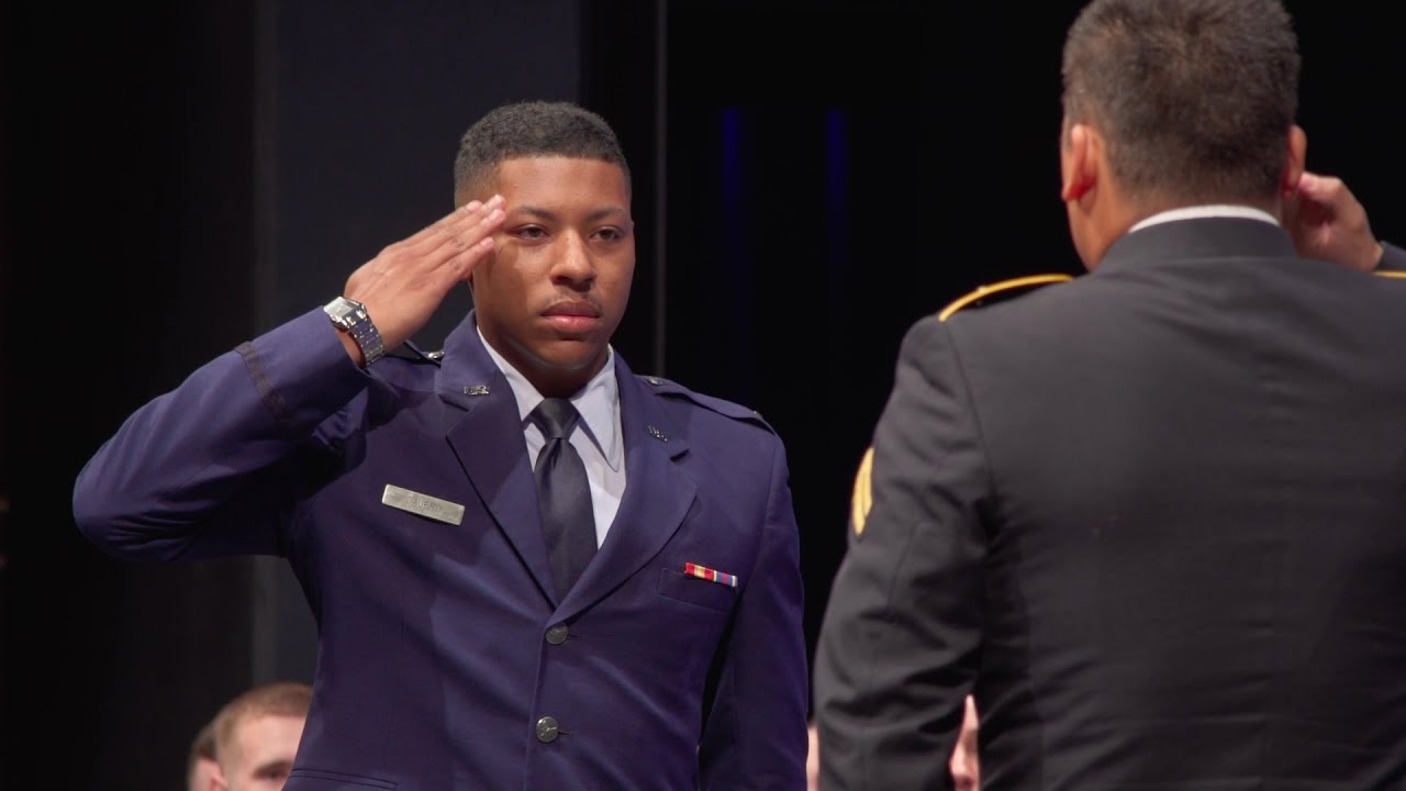 ROTC AIRFORCE COMMISSIONING [captions]