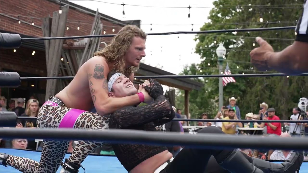Logan Myers vs. Ace Perry