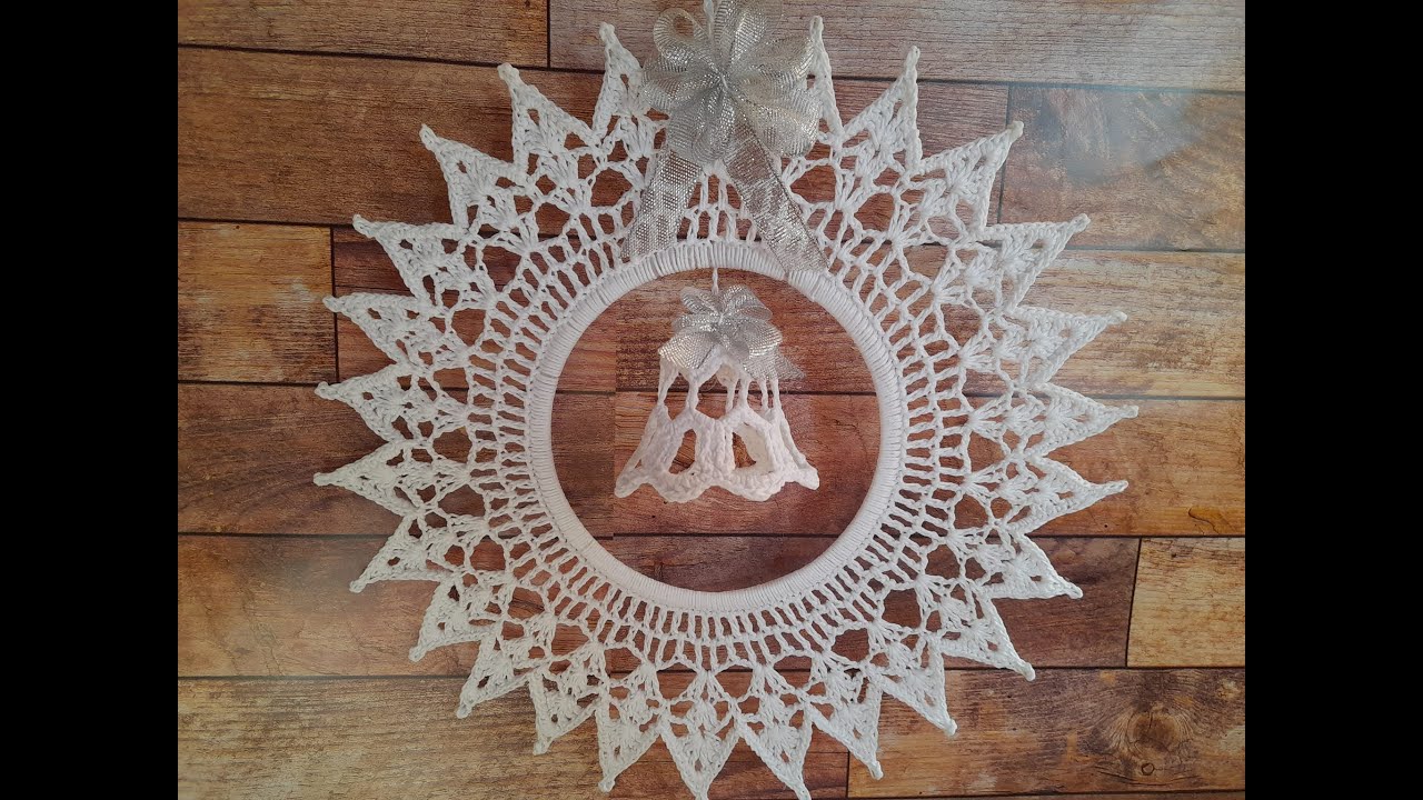 Zawieszka  na obręczy  o średnicy  24 cm 