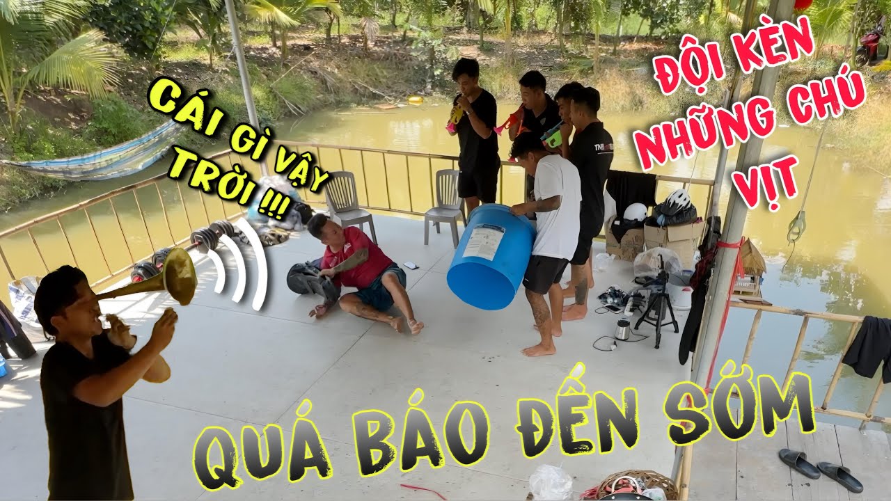 TNB - Chơi Lớn Quăng Kèn Anh Phương Xuống Hầm Và Phục Vụ Âm Nhạc Cực Chill