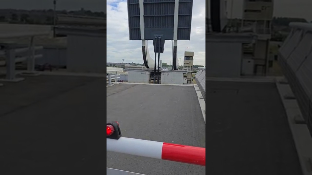 2025.07.17 #shorts The Gull Wing Bridge, Lowestoft.
