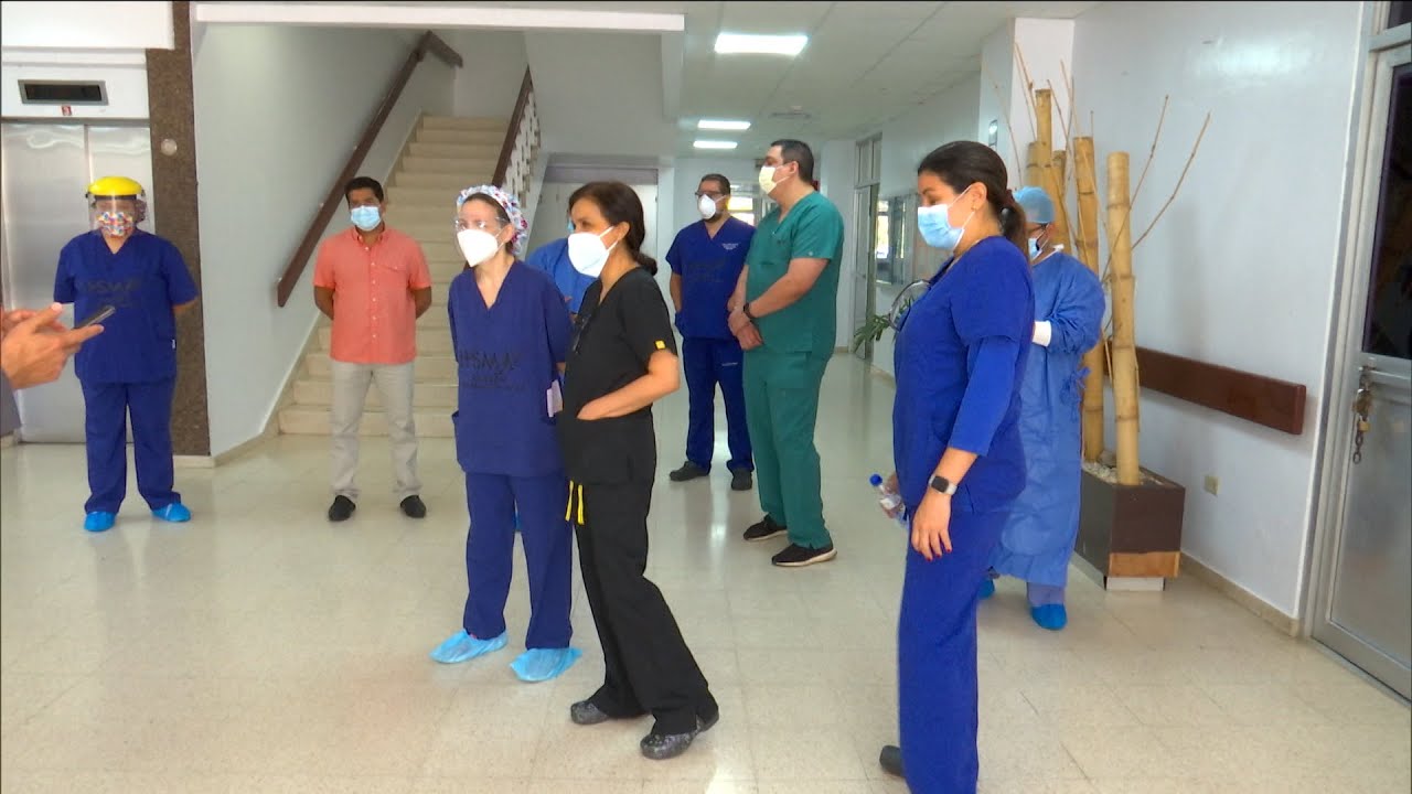 Médicos del Hospital San Miguel Arcángel en paro por pagos adeudados