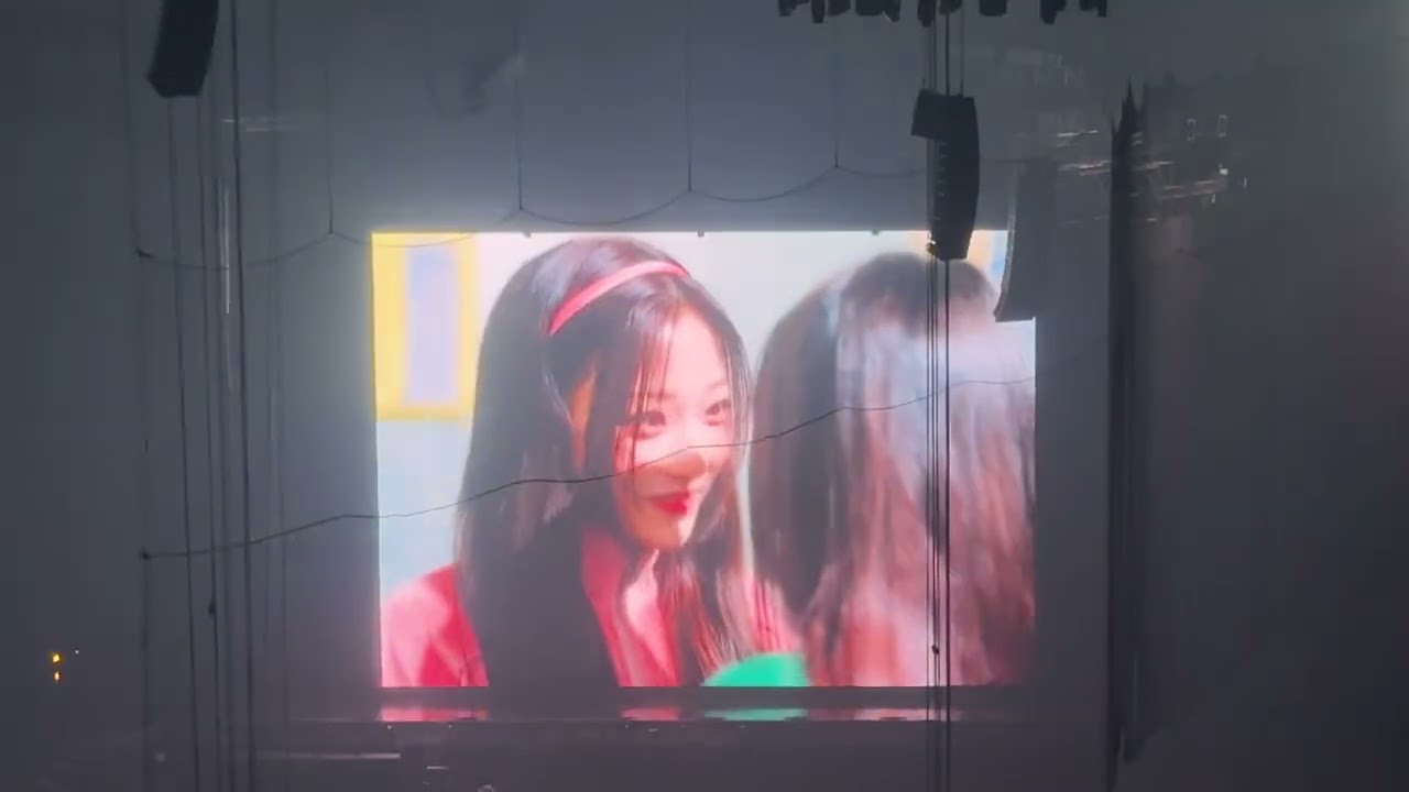 2025.01.12 SMTOWN LIVE 2025 in SEOUL. New Girl Group. Hearts2Hearts 데뷔 예고 VCR 동영상