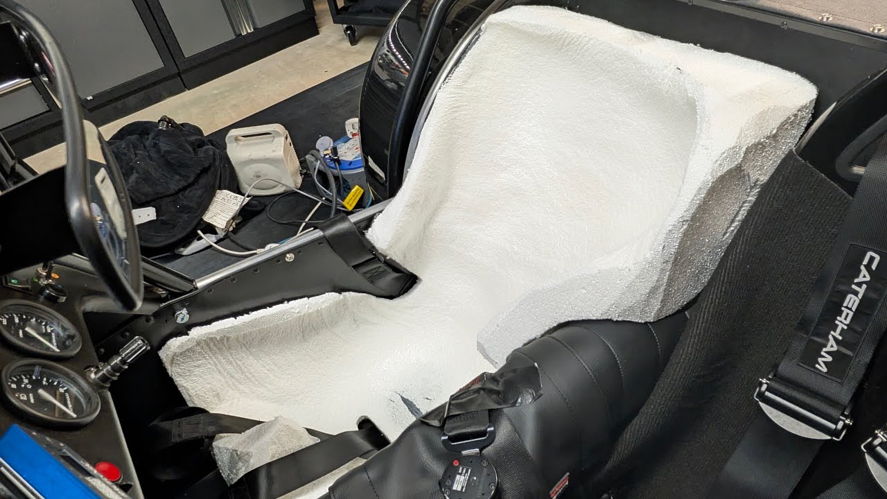 Caterham Academy 2025: Ep41 Seat Fitting