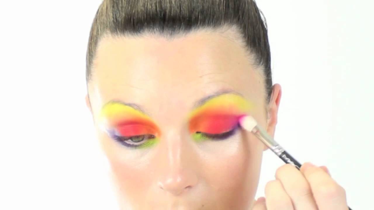 CREATIVE COLOR BLOCKING EYE MAKE-UP TUTORIAL