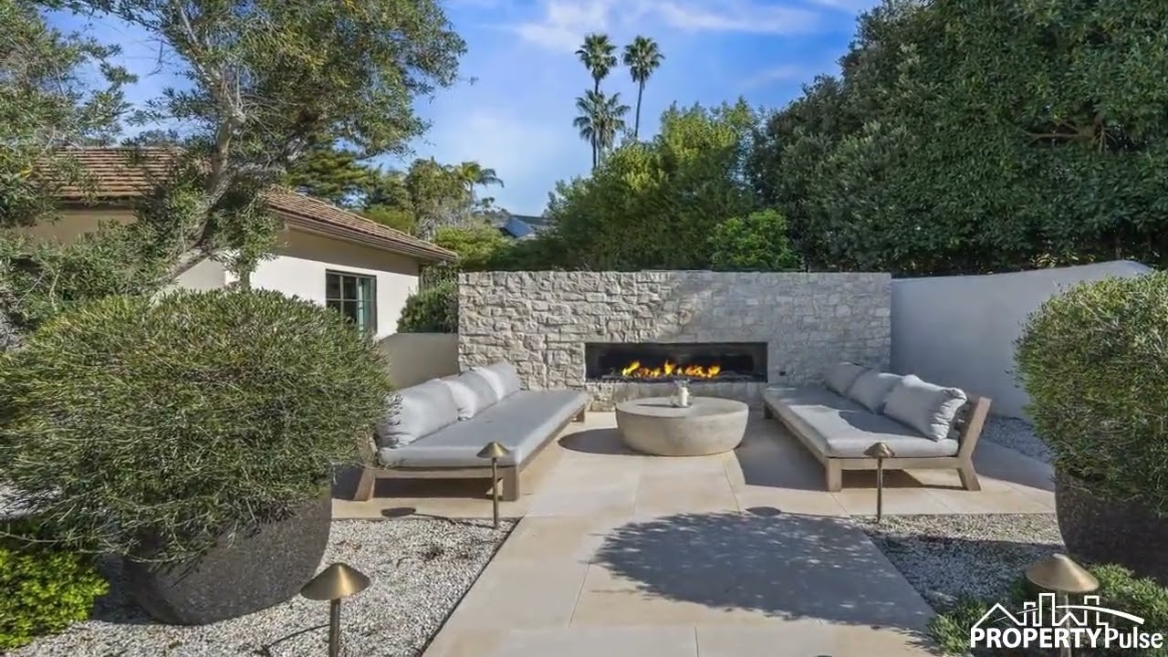 1009 Solymar Drive, La Jolla, CA 92037