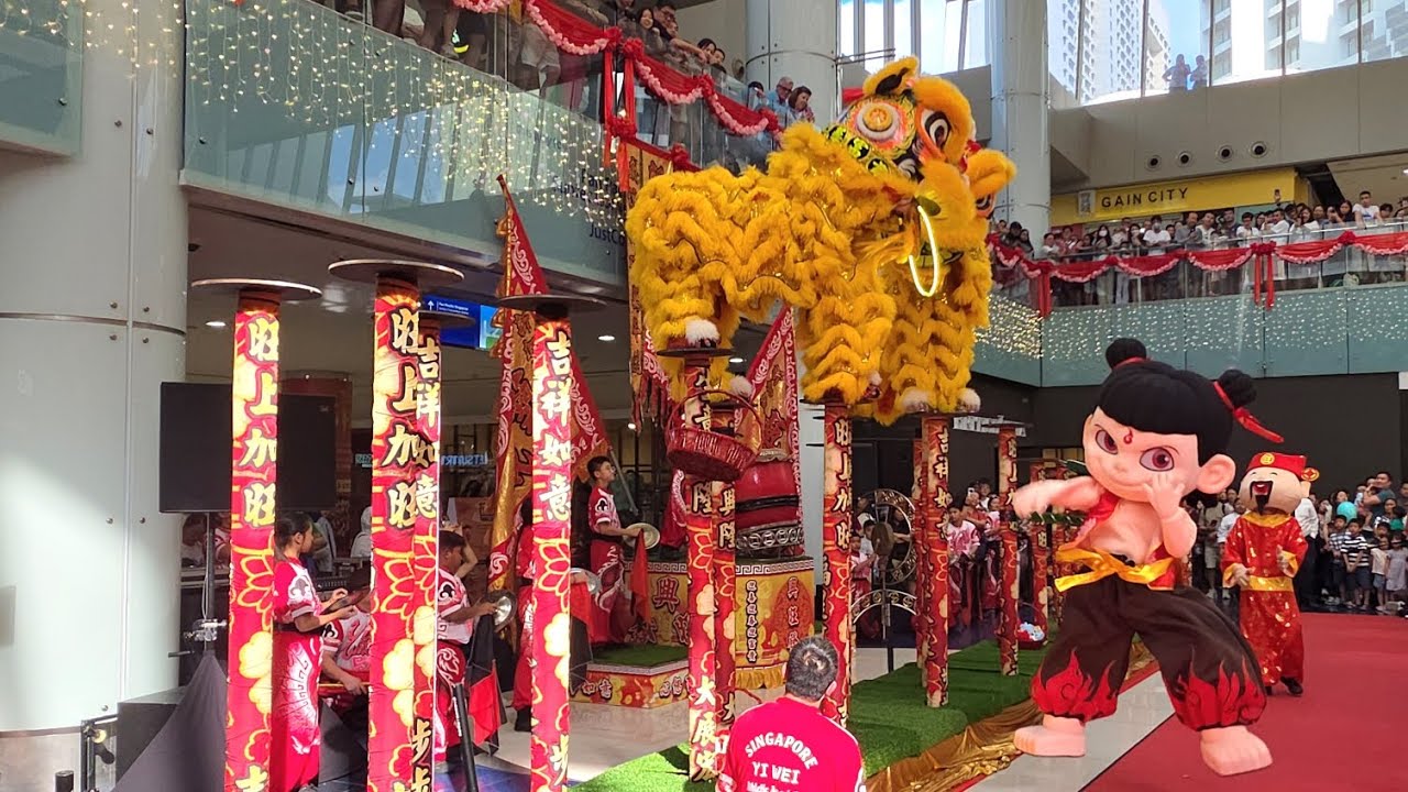 2026 Double Lion dance on high poles at Marina Square (Day 2)