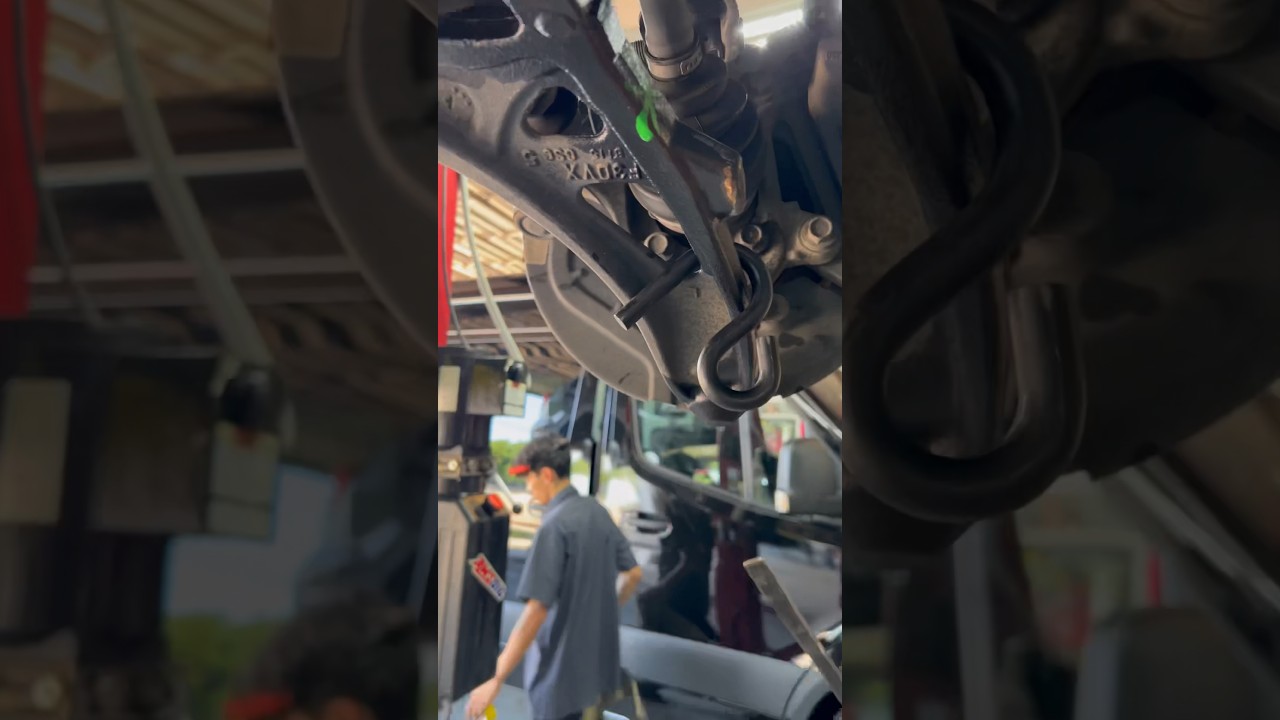 Lower Control-Arm Prying Tool‼️ #shorts
