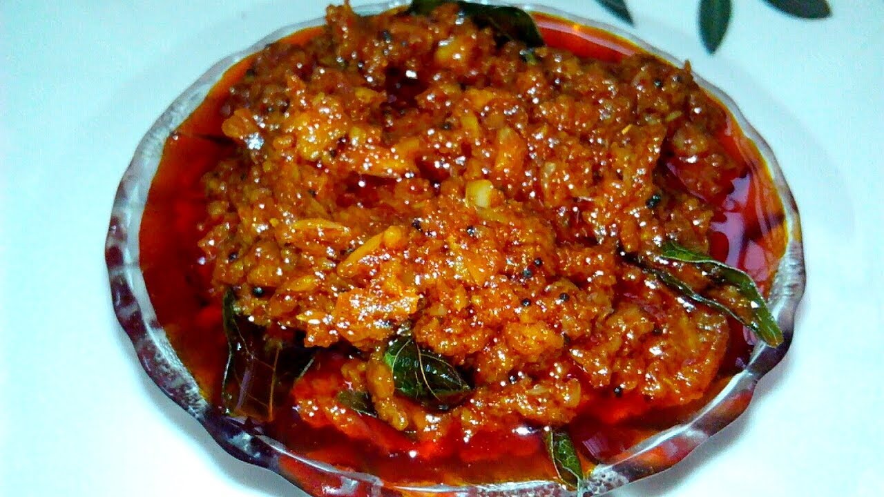 பூண்டு ஊ றுகாய் செய்வது எப்படி/How To Make Garlic Pickle/South Indian Recipes