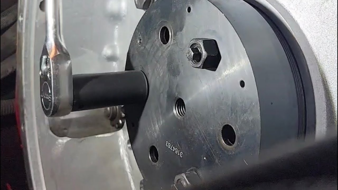 Cummins ISX15 Rear Main Oil Seal Installation