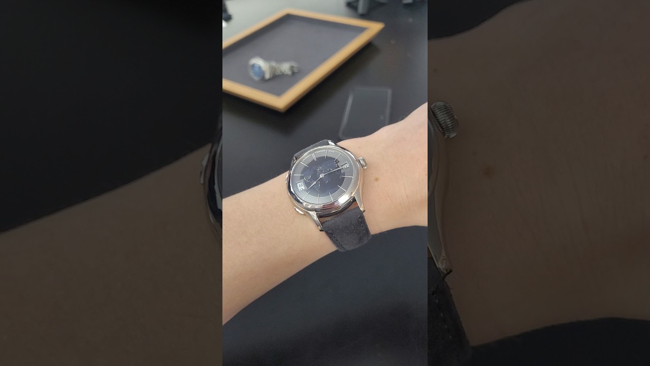 Laurent Ferrier Classic Traveller Globe watch
