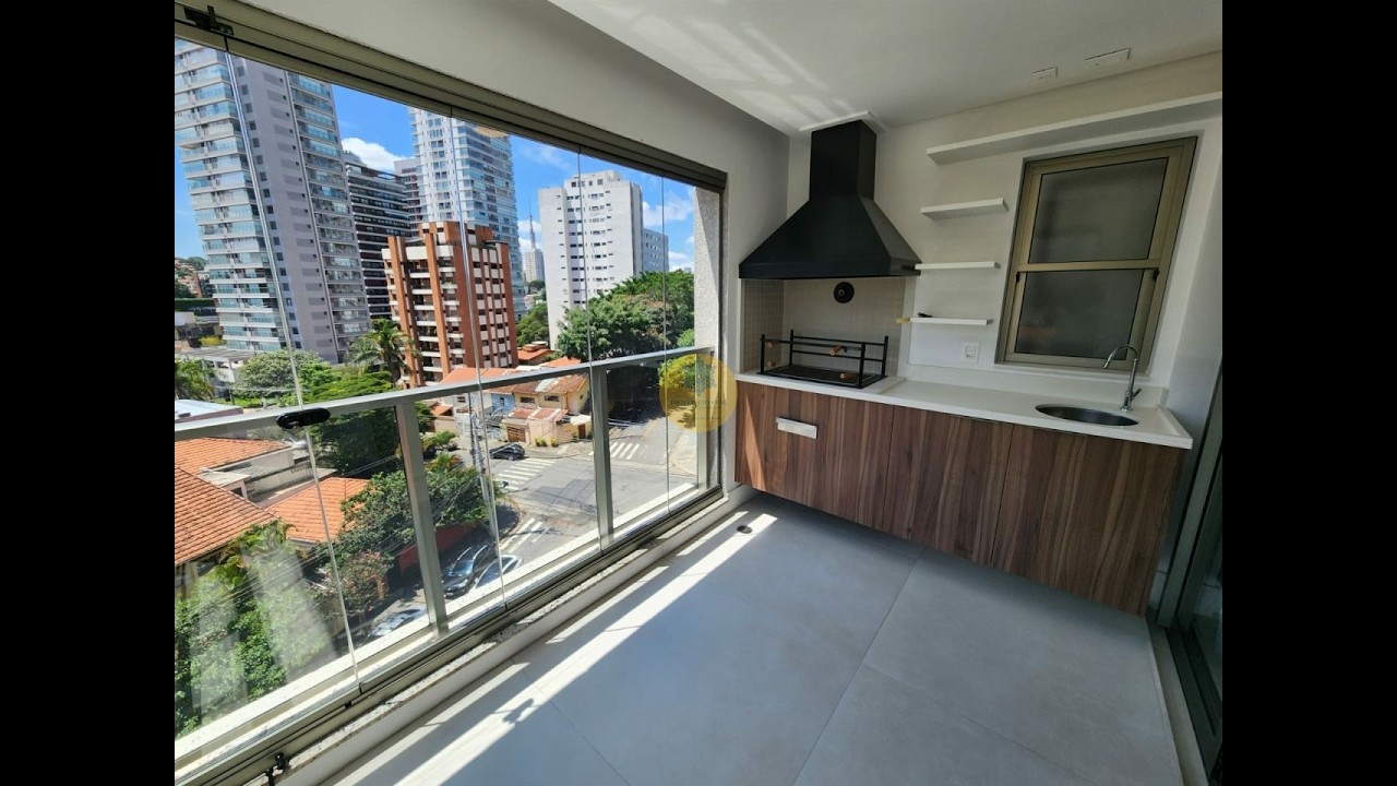 IC565 - Ótimo apartamento na Rua Paulistânia, na Vila Madalena. A poucos metros do metrô 