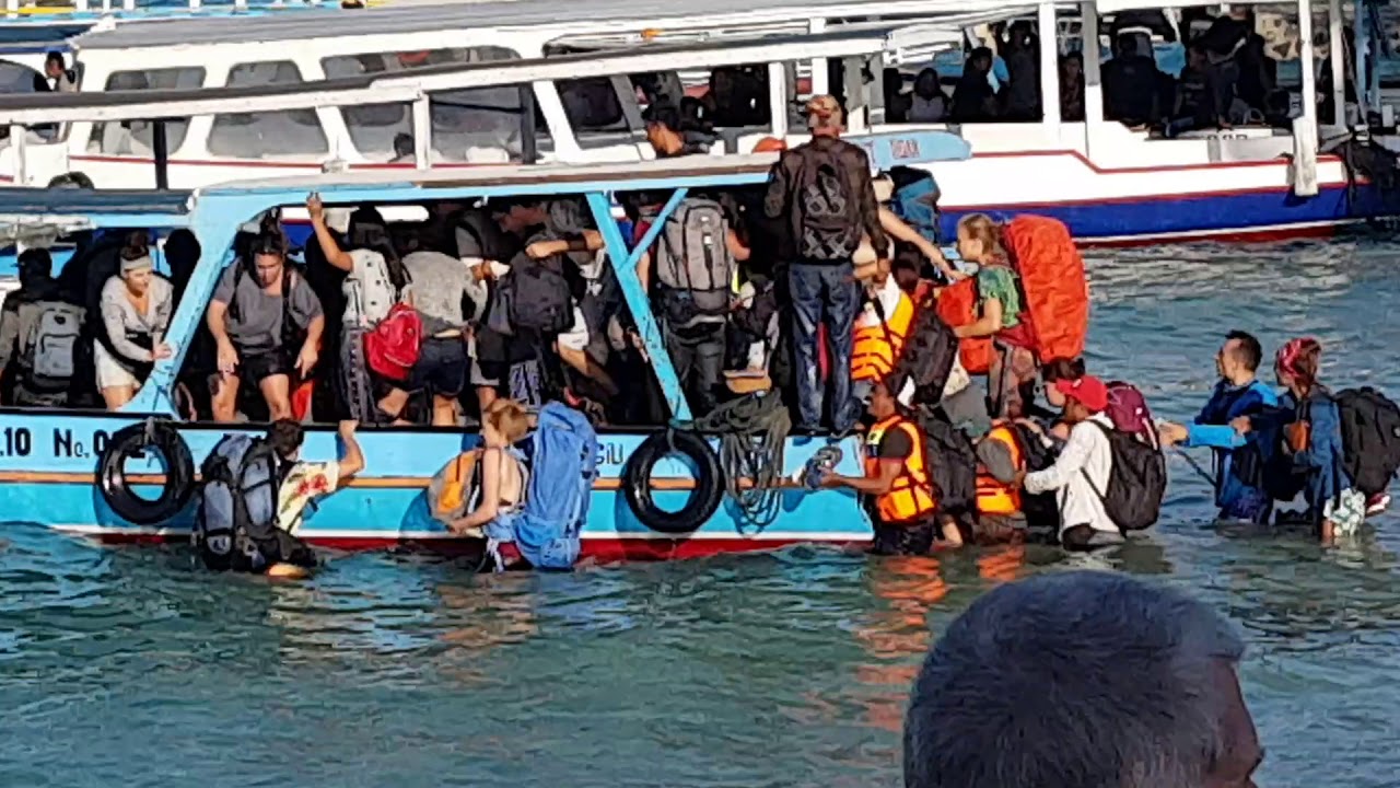 Gili Air exodus - 6th August 2018