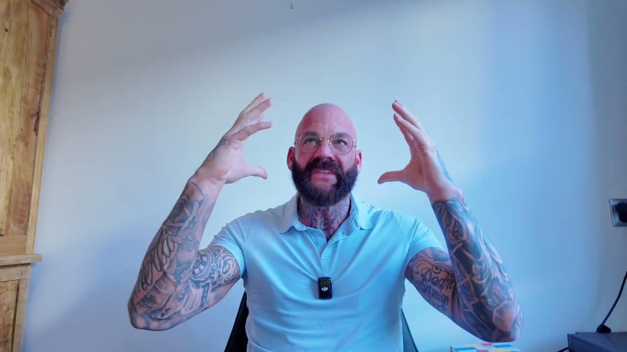 I am BUILD to COACH, MY JOURNEY to the TOP of the WORLD in COACHING!