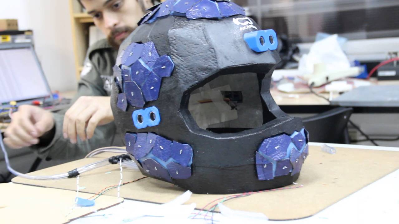 Akangue Helmet working - Fabio Ibarra - Fab Academy 2016