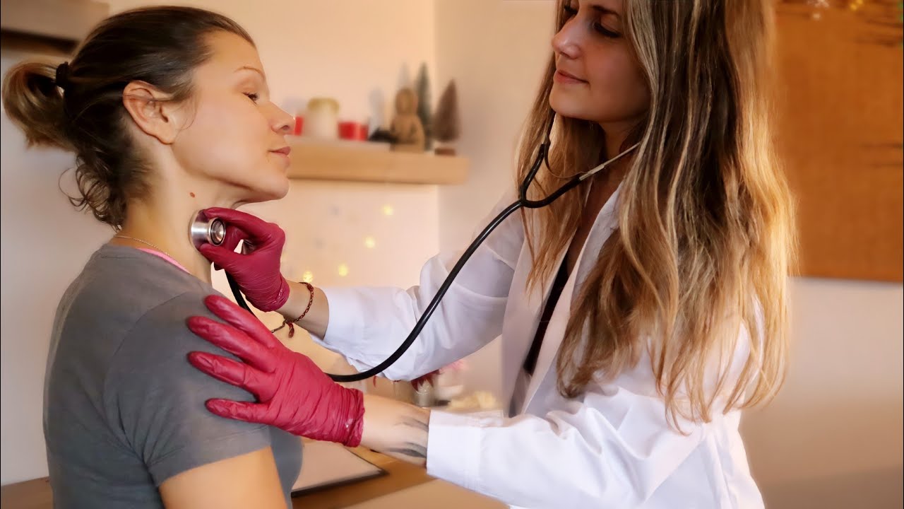 ASMR [Real Person] Medical Exam Head To Toe Assessment DOCTOR CHECK UP soft spoken RP deutsch/german