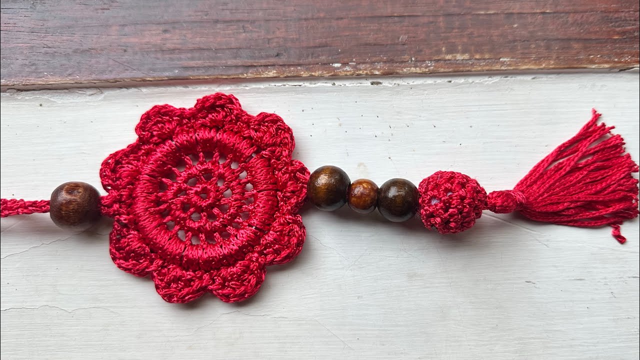 COLAR HELENA DE CROCHE