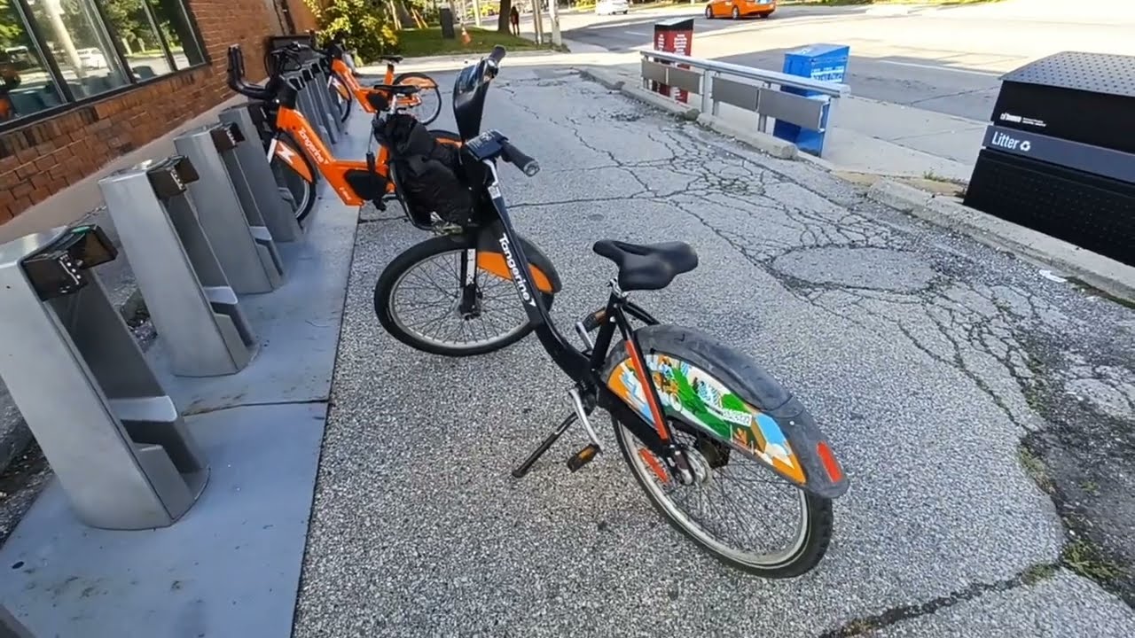 BIKE SHARE TORONTO: PROS and CONS (2024)