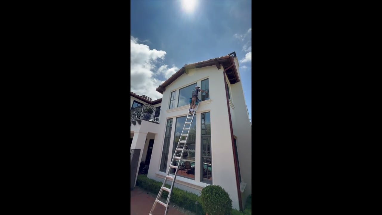 Residential Gutter Cleaning Services | Downspout Cleaning & Roof Drain Maintenance – San Diego