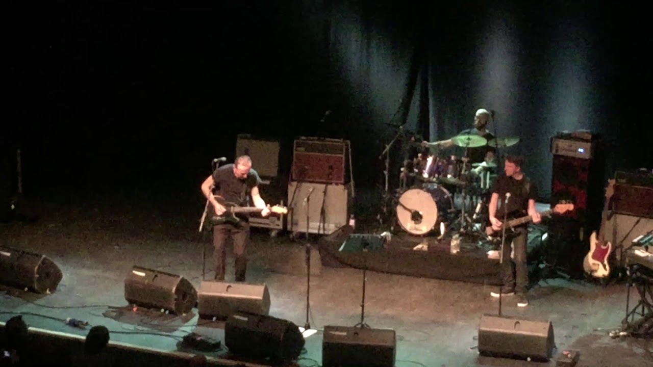 Hugh Cornwell -  Walk On By  - Stranglers Live