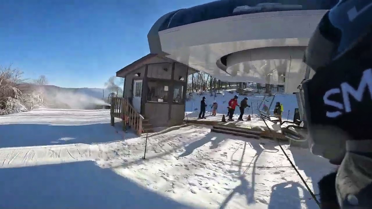Sugar Mountain, NC.  I Skied it Top to Bottom starting at Tom Terrific 5300 ft to the bottom 4100 ft
