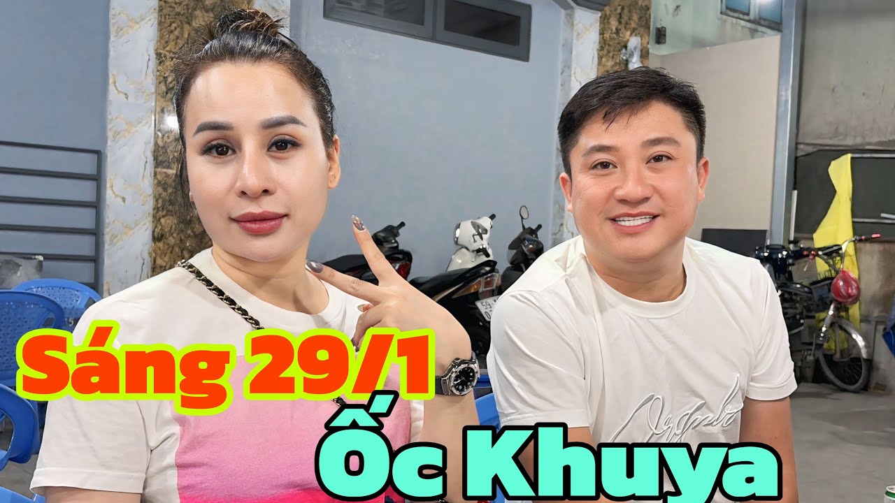 BS Huy Lê Cùng Hồng Ni Về Sài Gòn Ăn Ốc Khuya