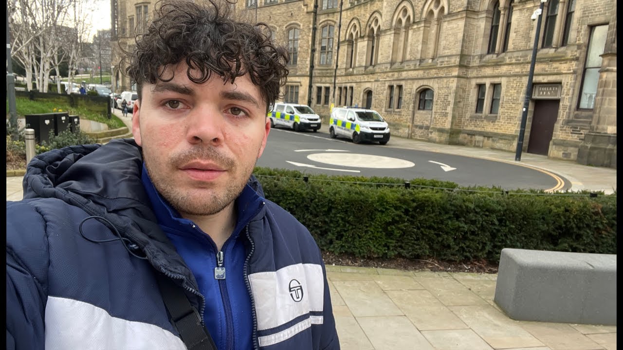 CITY LIFE IN BRADFORD 🇬🇧