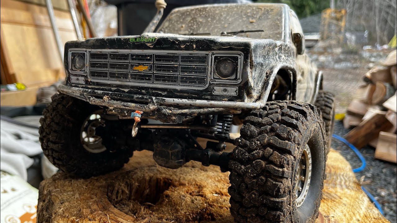 Backyard rc crawler course