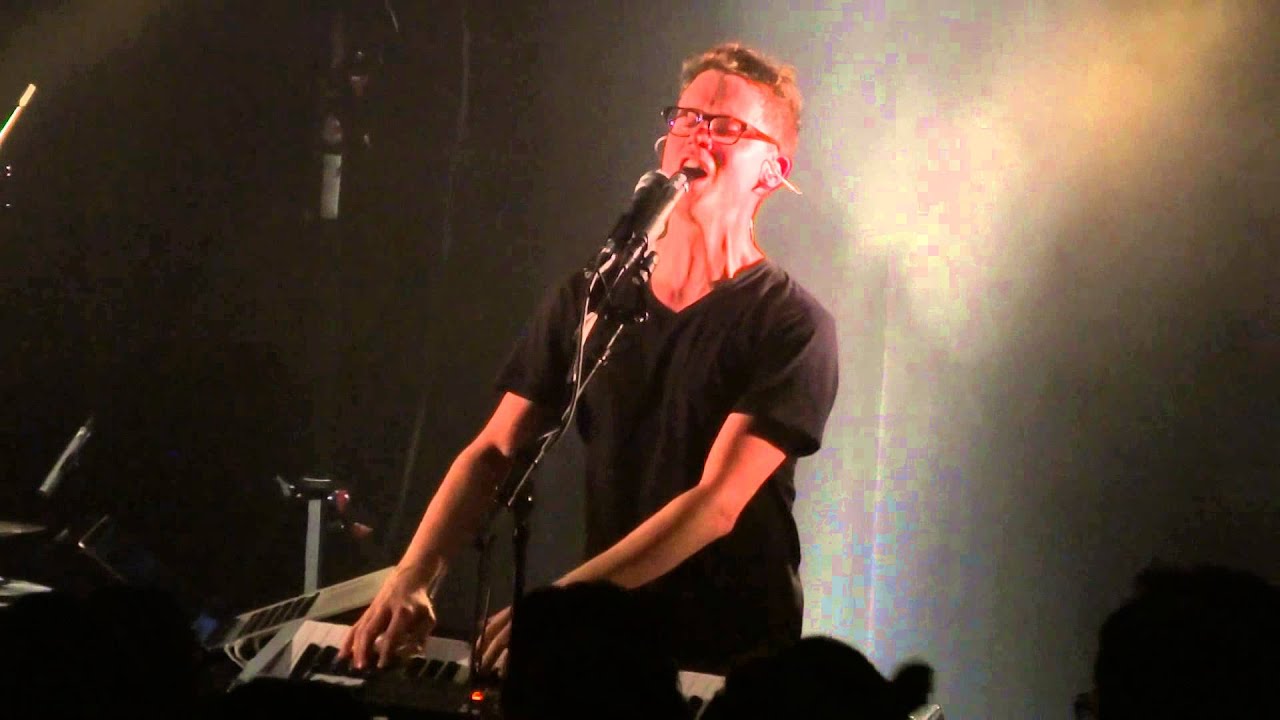 Son Lux - Plan The Escape (HD) Live In Paris 2014