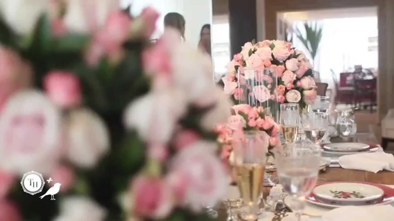 Como arrumar uma mesa de jantar sofisticado