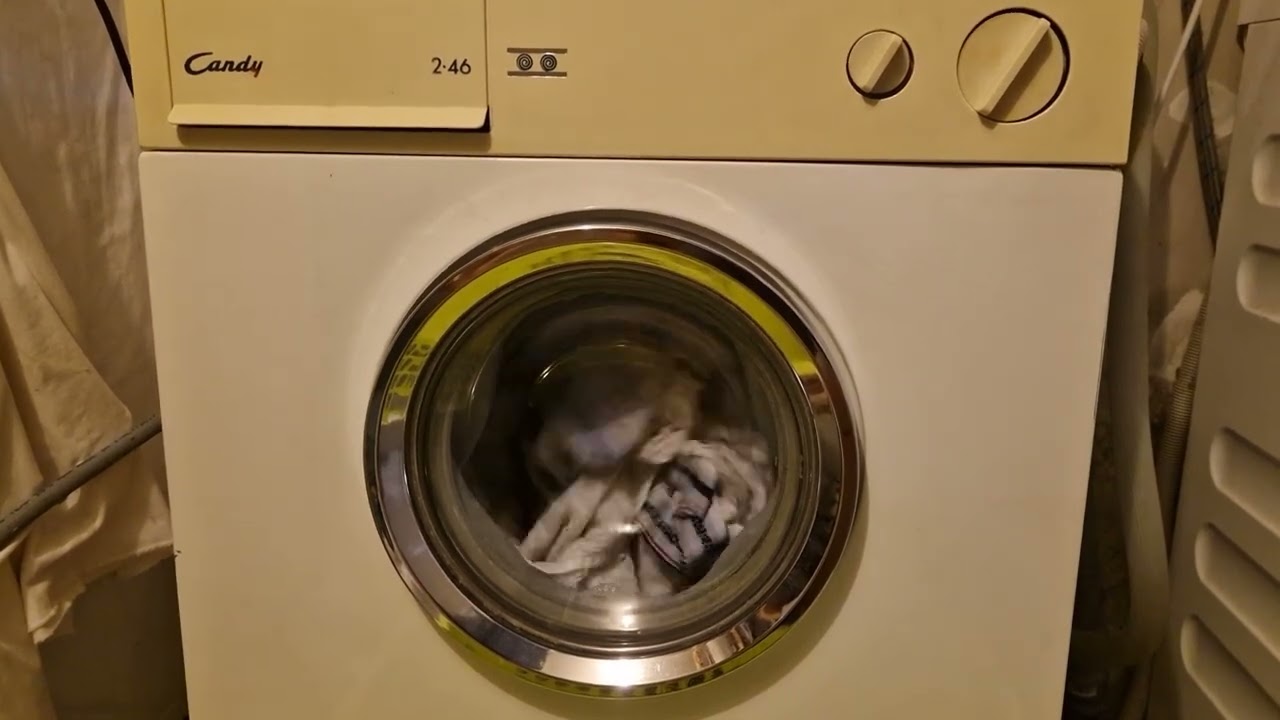 Lavatrice Candy 2.46. Programma 5. Primo risciacquo a livello alternato e centrifuga.