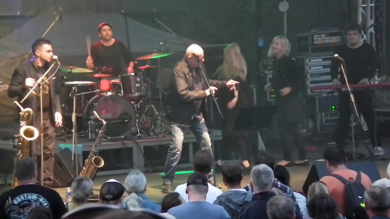 Michal Ambrož & Hudba Praha