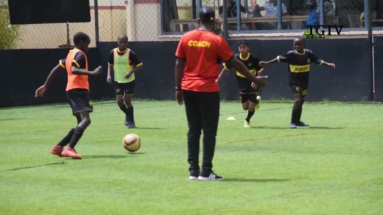 How to improve 1v1, 1v2, & 2v2 ● Football / Soccer Exercises ● U11 - U12 - U13 - U14 - U15