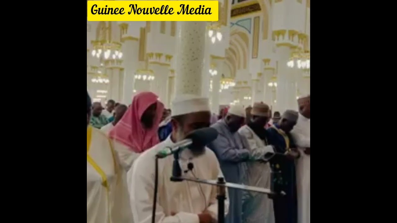 El Hadj Ibrahima BAH tarawil a la Grande Mosquee faycal  de Conakry