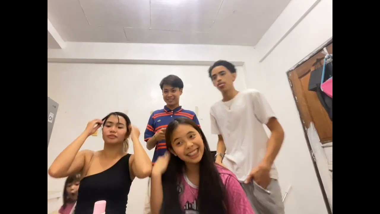 Kasama ang mga pamangkin (many to insert) 