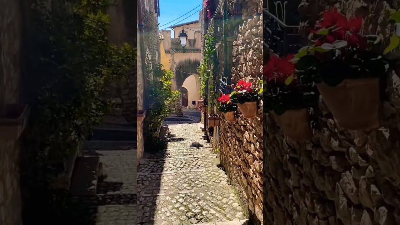 Italy – Sermoneta Stone Walk Path | Medieval Streets & Scenic Views 🏰🌿