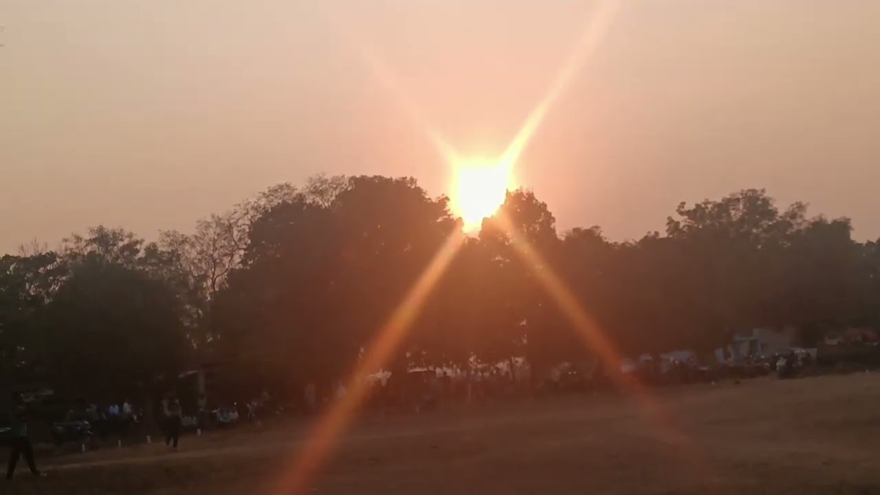 କ୍ରିକେଟ୍ ମ୍ୟାଚ୍ ଚାଲୁଛି ଲଙ୍କାଗୁଡା ସୁନ୍ଦରଗଡ ଜିଲ୍ଲାରେ ଘୋମାଘୋଟ କ୍ରିକେଟ୍ ମ୍ୟାଚ୍ ଚାଲିଛି ଆସନ୍ତୁ  ମଜା କରନ୍ତୁ