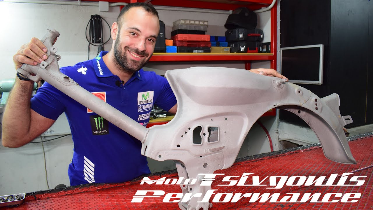 Honda C50 Ένα βήμα πρίν την βαφή...!! By Moto Tsivgoulis Performance