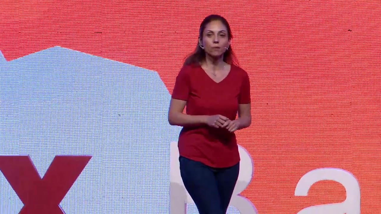 Yapay Zeka İnsanlığın Bir Çocuğu! | Başak Ozan Özparlak | TEDxBahcesehirUniversity