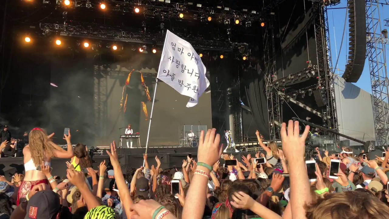 Billie Eillish Glastonbury 2019 Live