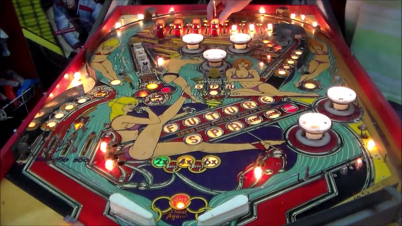 Refurbishing the Playfield on Bally's 1979 Future Spa Pinball - Legs & All
