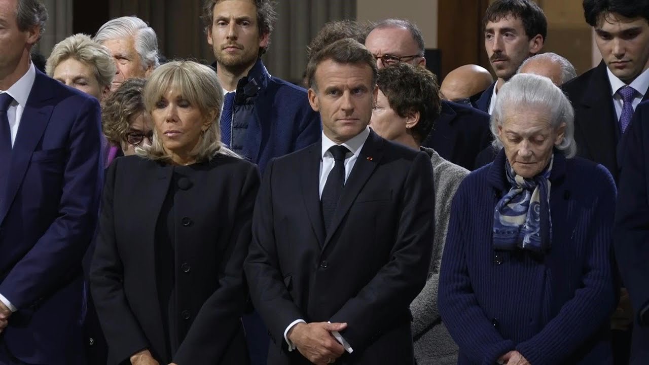 Badinter au Panthéon : arrivée de Macron à la cérémonie | AFP Images