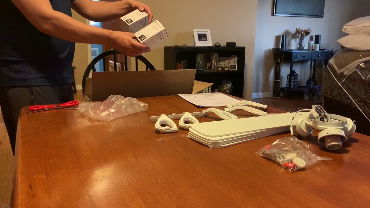 Review and unboxing of Clarkston 44 in. Indoor White Ceiling Fan with LED