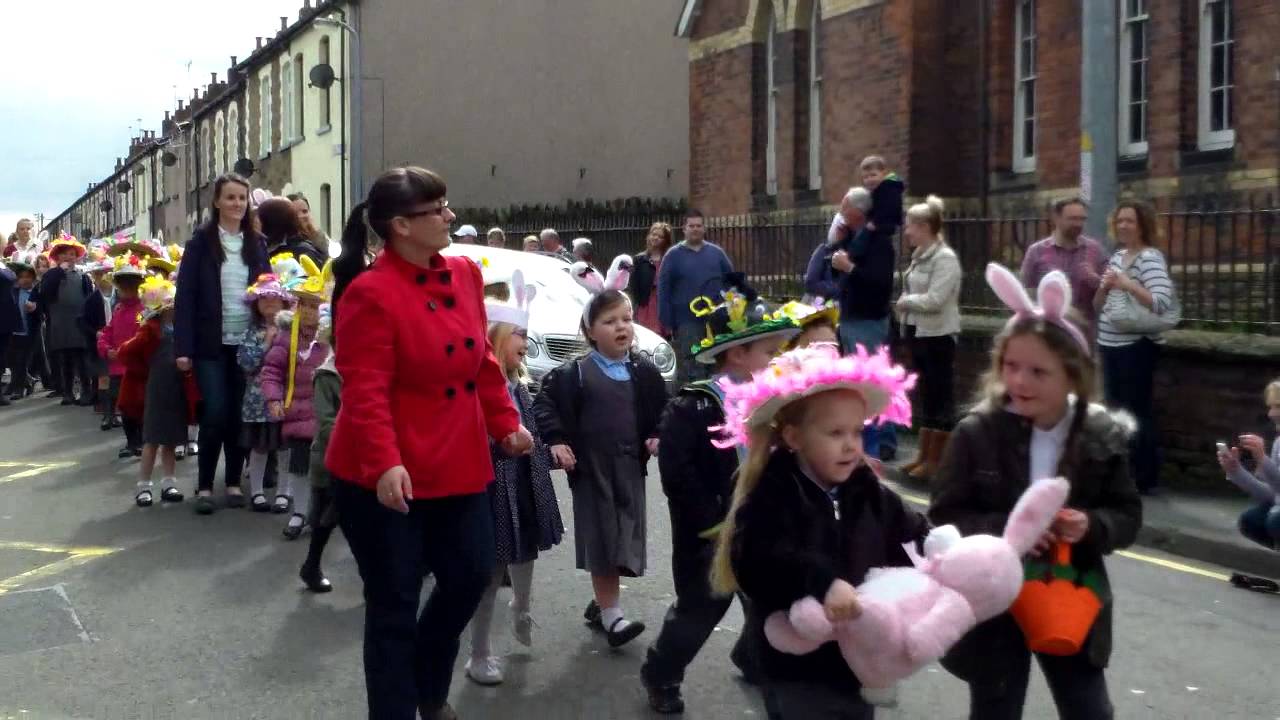 Griffithstown Primary School  - Easter Parade 2014
