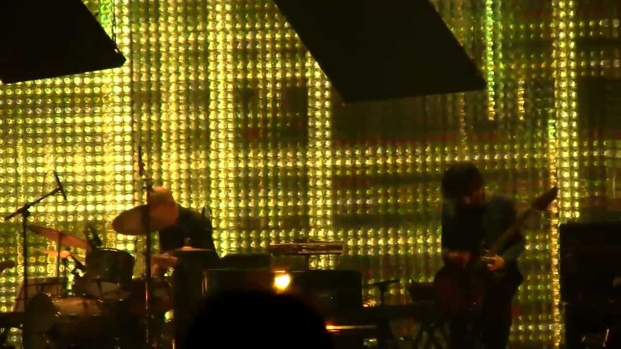Radiohead 3/9/12 St. Louis, MO @ Scottrade Center