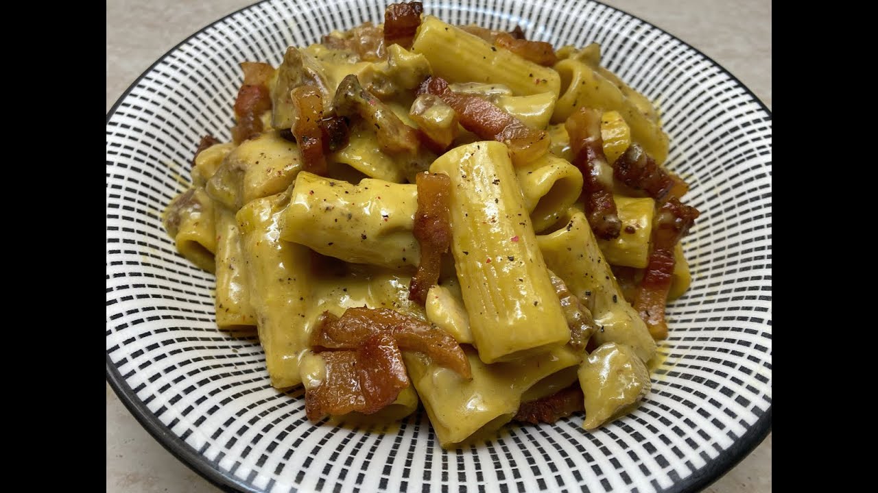 NON È UNA SEMPLICE CARBONARA! 🐷🤭 #CUCINANDOMELAGODO